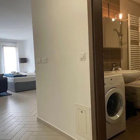 Smart Carrara Budapest