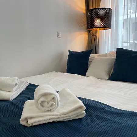 Smart Carrara Apartment Budapest