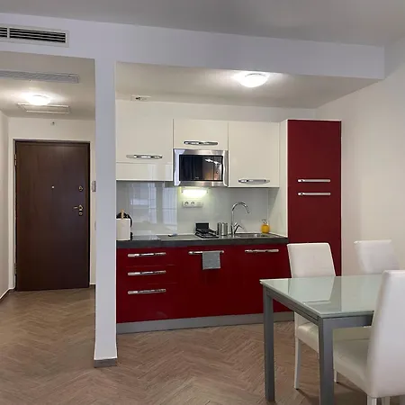 Smart Carrara Budapest