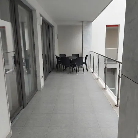 Smart Carrara *