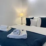 Swu Carrara Apartments * Budapest