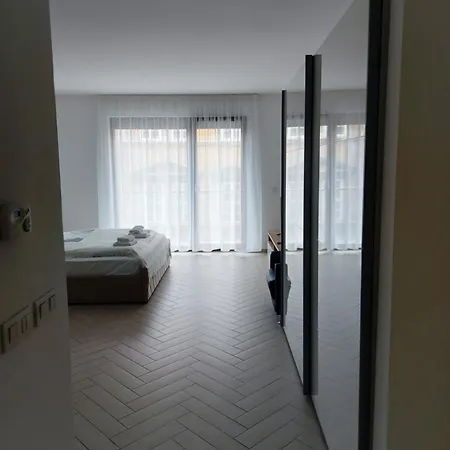 Smart Carrara * Budapest