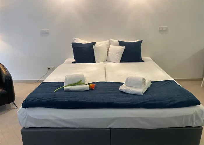 Smart Carrara Apartment Budapest