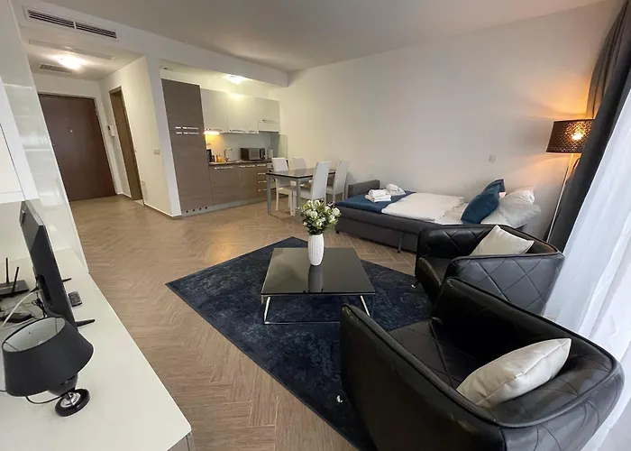 Smart Carrara Apartment *