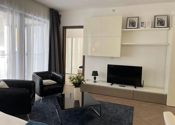Apartment Smart Carrara *