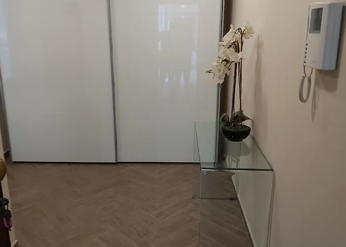 Smart Carrara Apartment Budapest